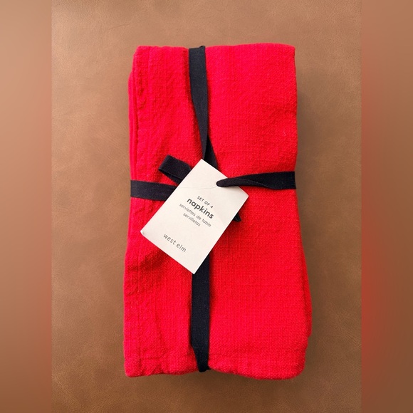 NWT West Elm Red Napkins (Set of 4) - Picture 1 of 2